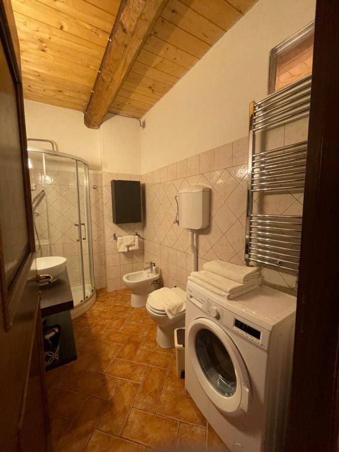 Il Borghetto Medievale Suite Fabriano Exterior photo